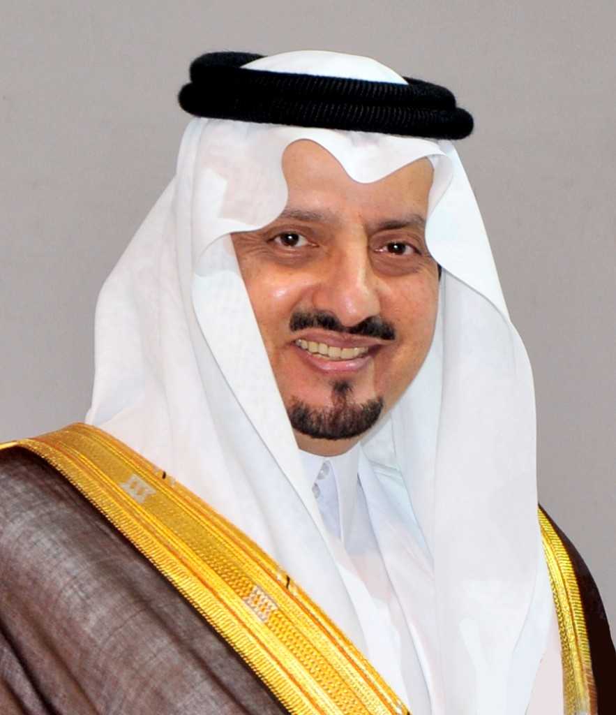 الأمير فيصل بن خالد يرعى معرض العقار والحلول التمويلية في أبها