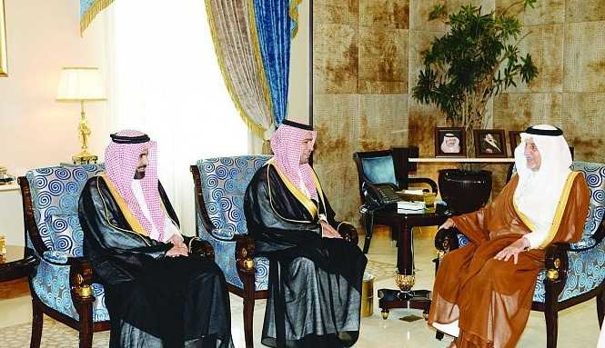 أمير مكة المكرمة ووزير الإسكان يكونان لجنة لمتابعة مشاريع الوزارة بجميع المحافظات