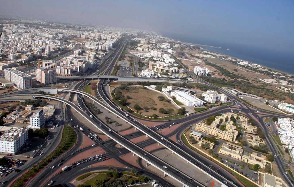 وزارة الإسكان بسلطنة عمان تسمح لصناديق الاستثمار تملك العقارات اللازمة لممارسة نشاطها