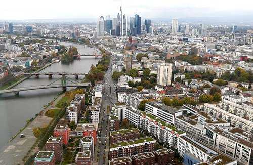 250 مليار يورو قيمة عقود شراء المساكن والمنازل والأراضي والعقارات التجارية في ألمانيا