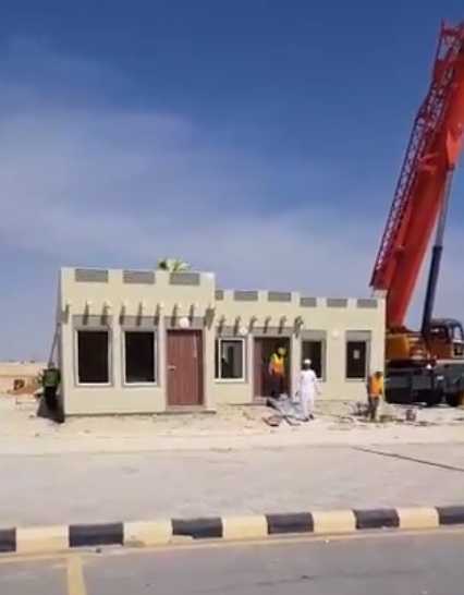 صحيفة أملاك تتابع تنفيذ مراحل بناء المنازل بالتقنية الجديدة في أرض وزارة الإسكان شمال مدينة الرياض