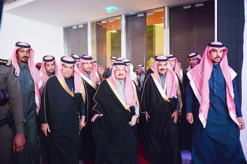 الأمير فيصل بن بندر يفتتح منتدى الرياض الاقتصادي ويؤكد دور رجال الأعمال في تحريك الاقتصاد