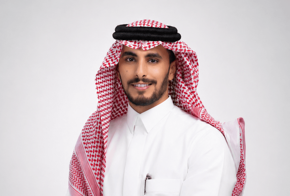 صورة للمؤلف