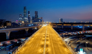 جسر طريق الثمامة في مدينة الريا