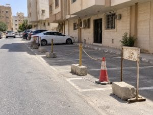 مواقف السيارات